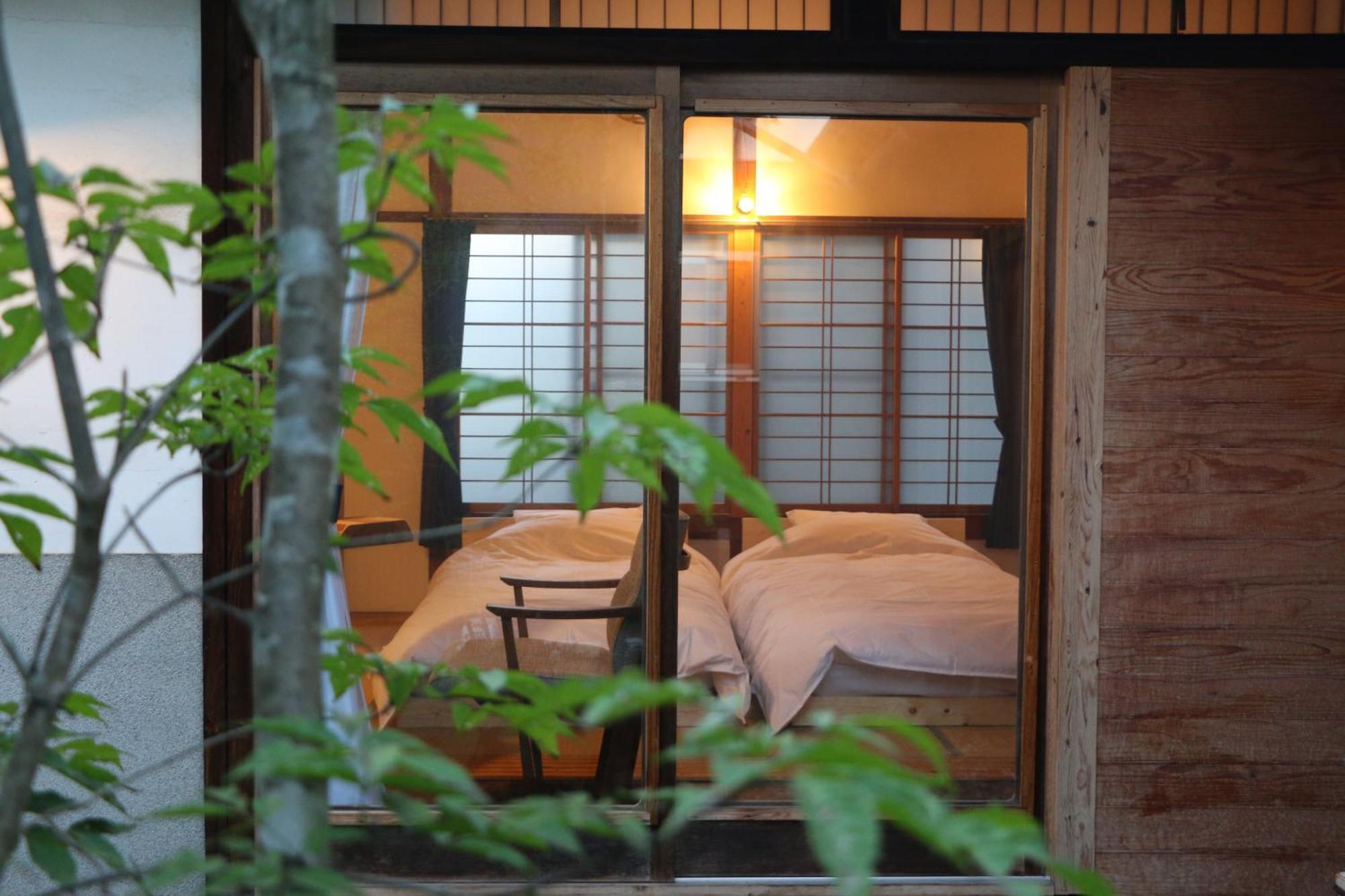 Hostel Fish In A River Takayama  Exterior photo